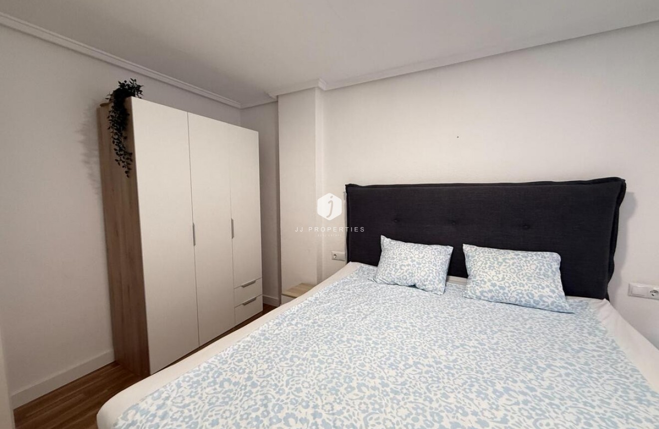 Segunda mano - Apartamento / piso -
Torrevieja - Costa Blanca