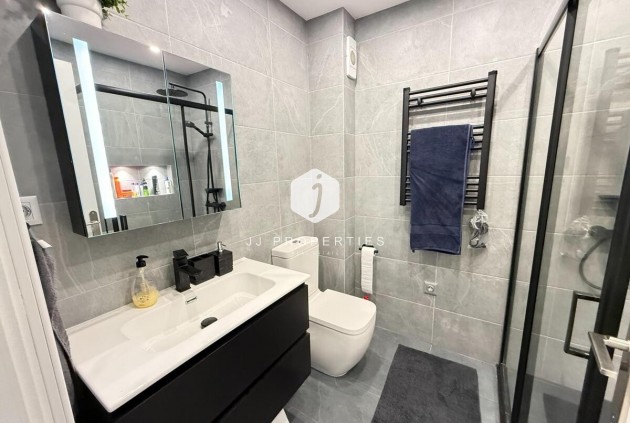 Segunda mano - Apartamento / piso -
Torrevieja - Costa Blanca