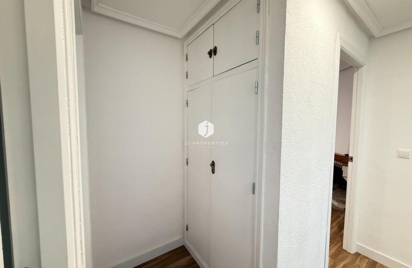 Segunda mano - Apartamento / piso -
Torrevieja - Costa Blanca