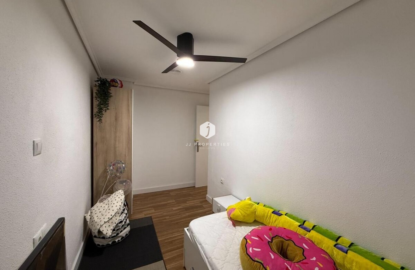 Segunda mano - Apartamento / piso -
Torrevieja - Costa Blanca