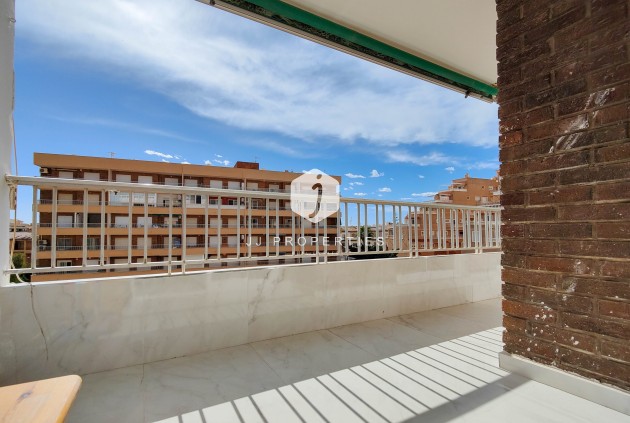 Resale - Apartment / flat -
Torrevieja - Costa Blanca