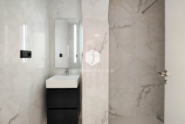 Resale - Apartment / flat -
Torrevieja - Costa Blanca