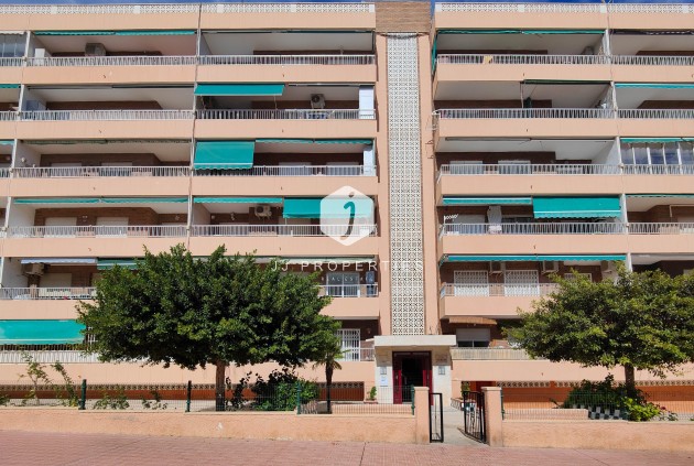 Resale - Apartment / flat -
Torrevieja - Costa Blanca