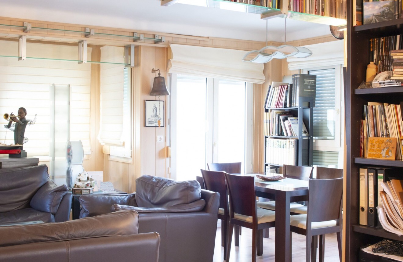 Resale - Apartment / flat -
Torrevieja - Costa Blanca