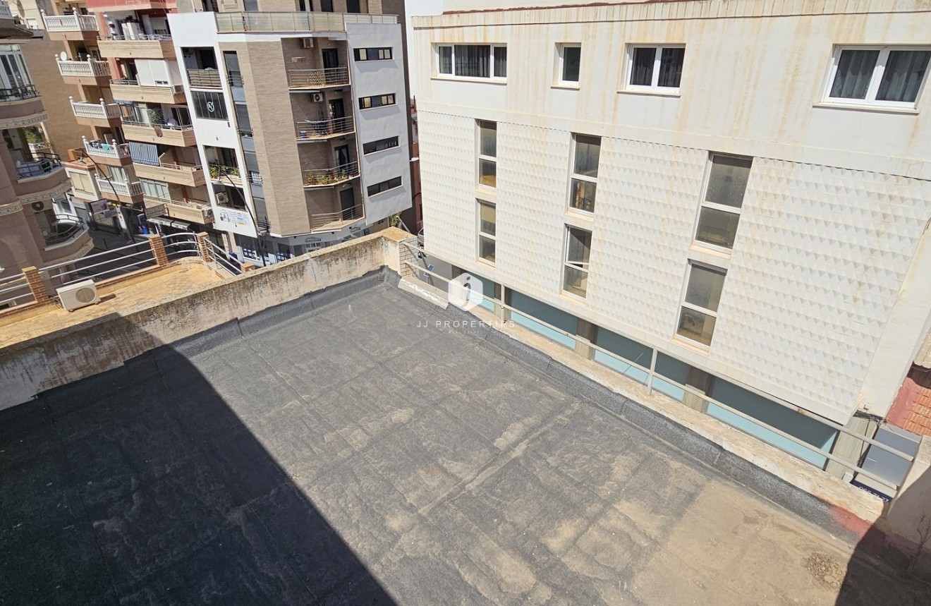 Resale - Apartment / flat -
Torrevieja - Costa Blanca