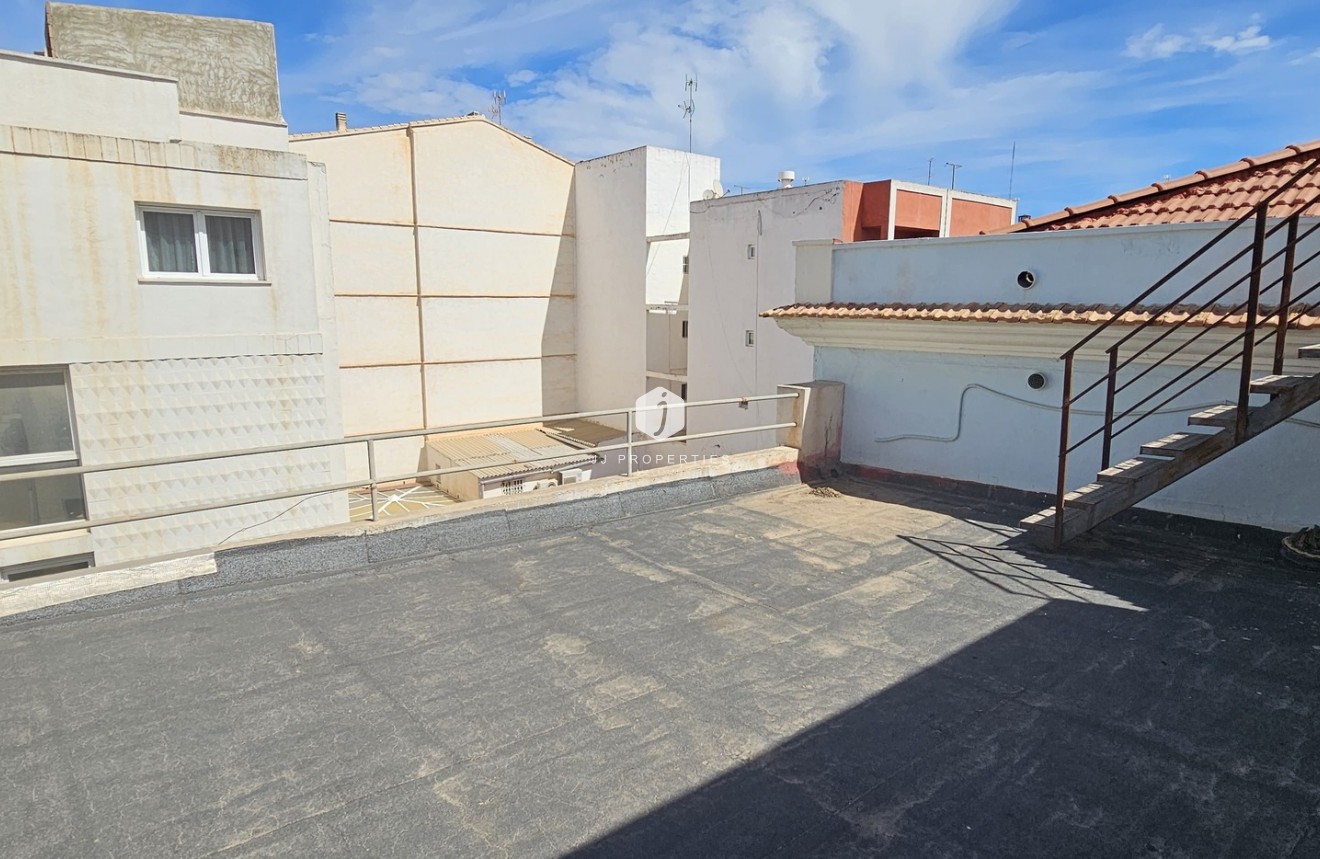 Resale - Apartment / flat -
Torrevieja - Costa Blanca
