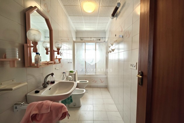 Segunda mano - Apartamento / piso -
Torrevieja - Costa Blanca