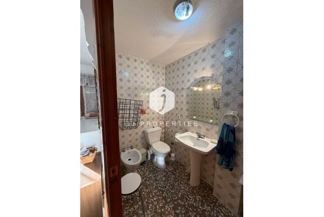 Resale - Chalet -
Torrevieja - Costa Blanca