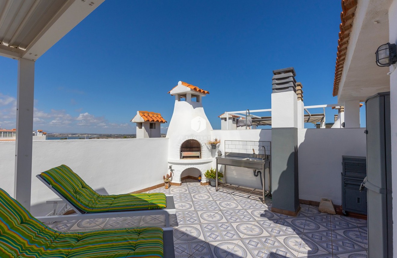 Resale - Apartment / flat -
La Mata - Costa Blanca