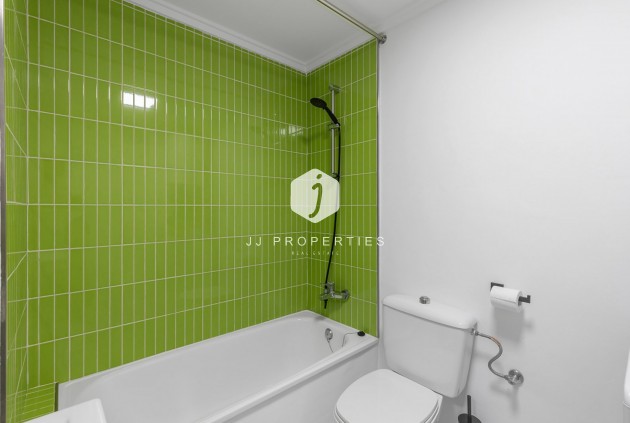 Resale - Apartment / flat -
La Mata - Costa Blanca