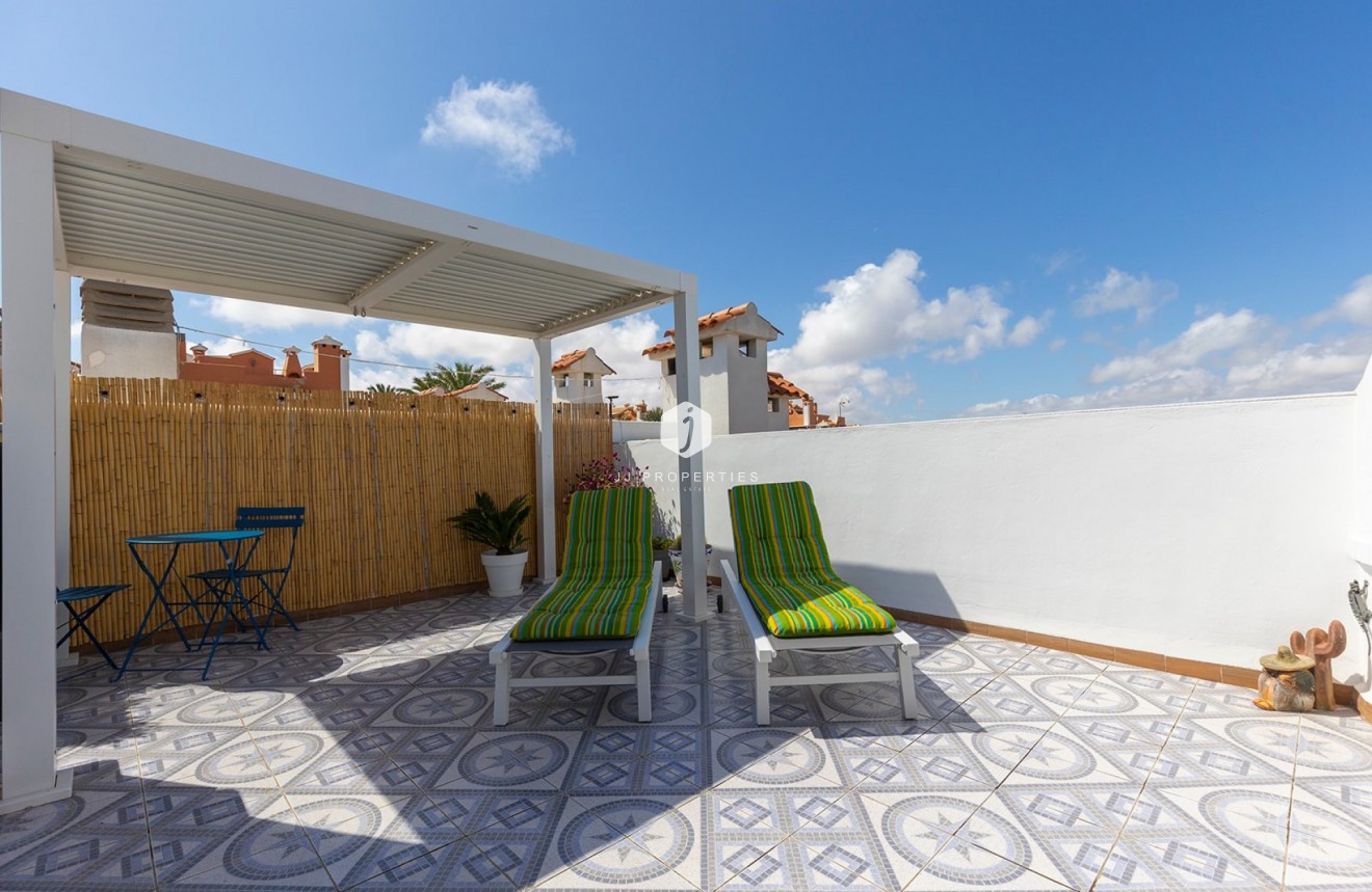 Resale - Apartment / flat -
La Mata - Costa Blanca