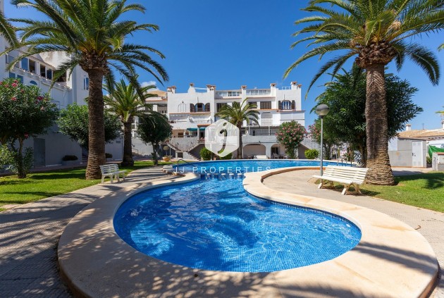 Resale - Apartment / flat -
La Mata - Costa Blanca