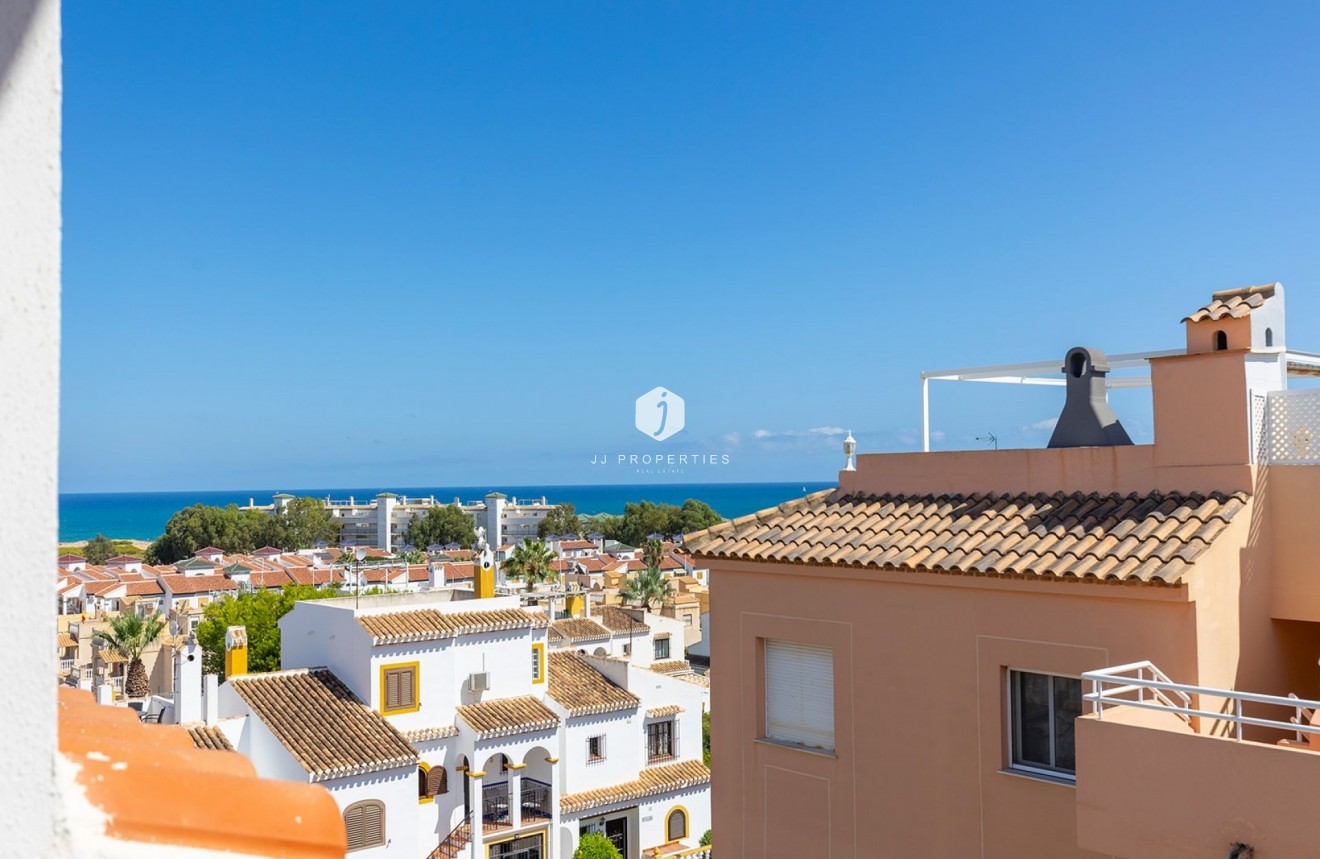 Resale - Apartment / flat -
La Mata - Costa Blanca