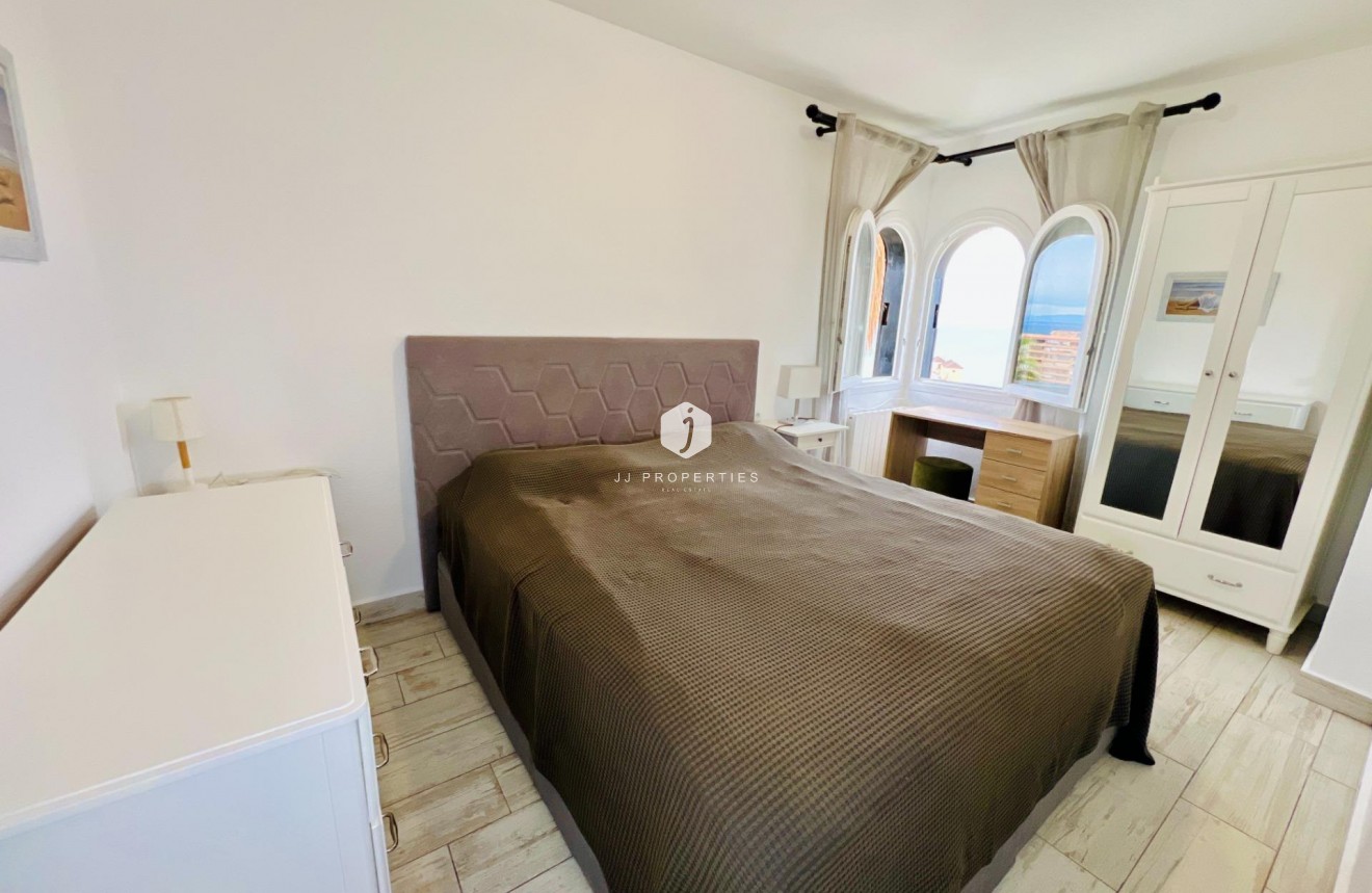 Resale - Apartment / flat -
Torrevieja - Miramar - Torre Del Moro