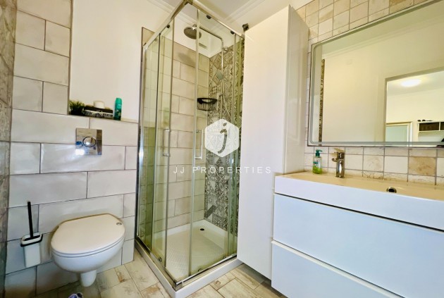 Resale - Apartment / flat -
Torrevieja - Miramar - Torre Del Moro