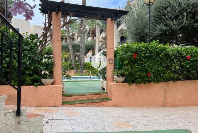 Resale - Apartment / flat -
Torrevieja - Miramar - Torre Del Moro