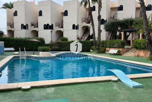 Resale - Apartment / flat -
Torrevieja - Miramar - Torre Del Moro