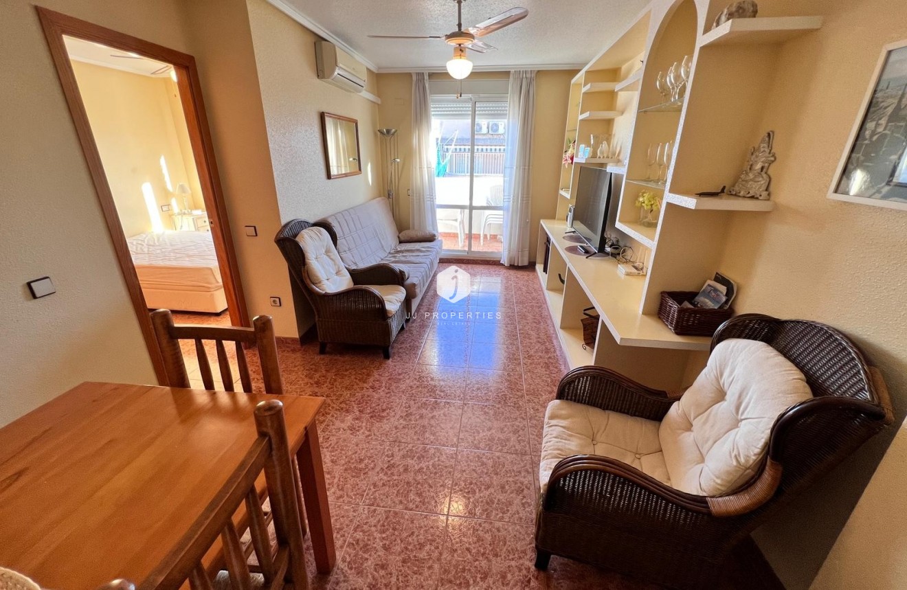 Resale - Apartment / flat -
Torrevieja - Costa Blanca