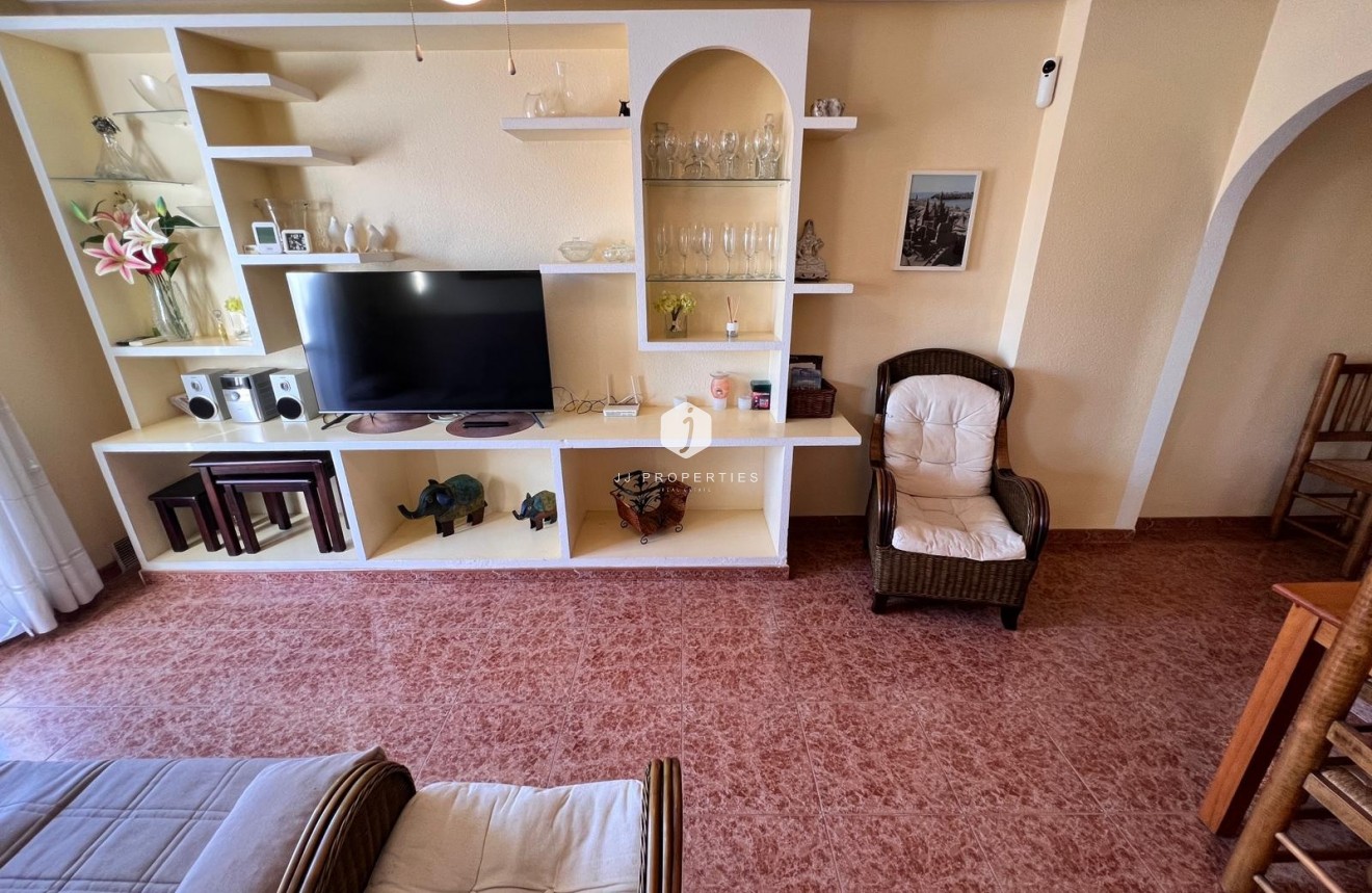 Resale - Apartment / flat -
Torrevieja - Costa Blanca