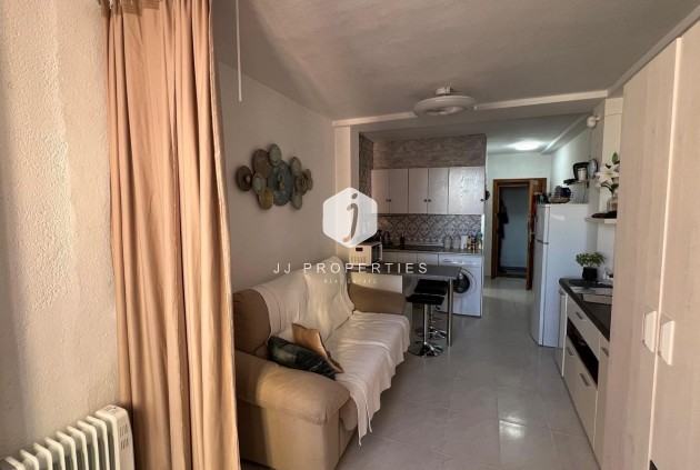 Resale - Apartment / flat -
Torrevieja - Los Frutales