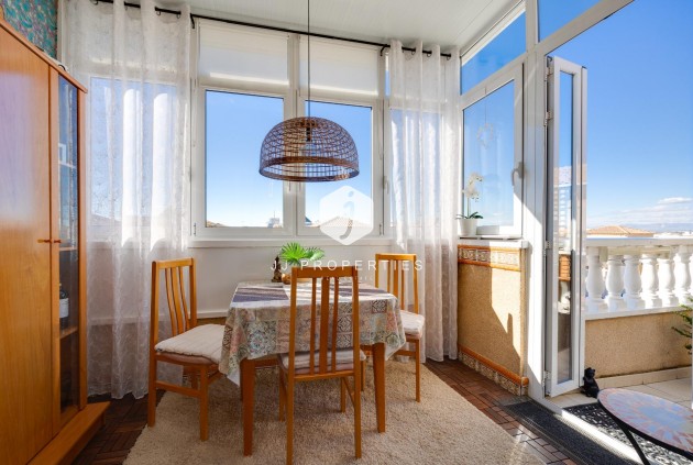 Z drugiej ręki - Bungalow -
Torrevieja - El molino