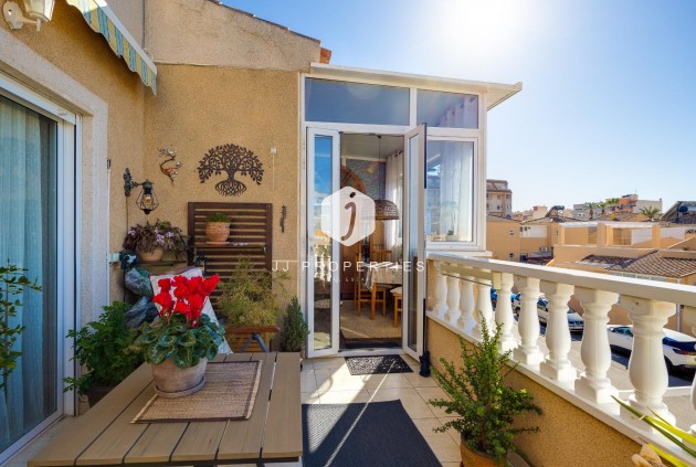 Z drugiej ręki - Bungalow -
Torrevieja - El molino