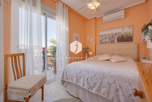 Z drugiej ręki - Bungalow -
Torrevieja - El molino