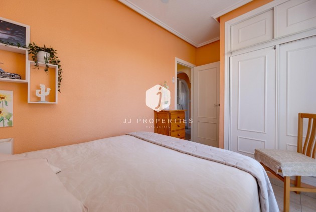 Z drugiej ręki - Bungalow -
Torrevieja - El molino