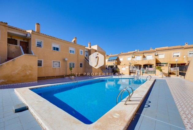 Z drugiej ręki - Bungalow -
Torrevieja - El molino