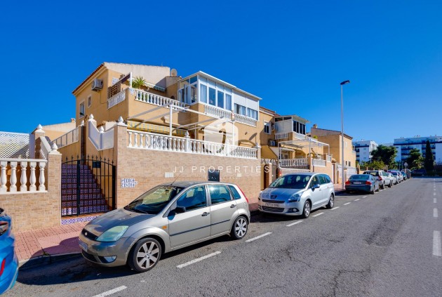 Z drugiej ręki - Bungalow -
Torrevieja - El molino