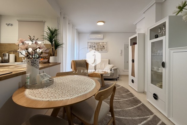 Segunda mano - Apartamento / piso -
Torrevieja - Costa Blanca