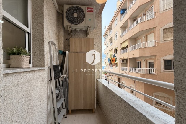 Segunda mano - Apartamento / piso -
Torrevieja - Costa Blanca