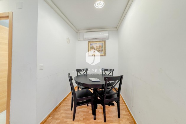 D'occasion - Appartement -
Torrevieja - La Mata Pueblo