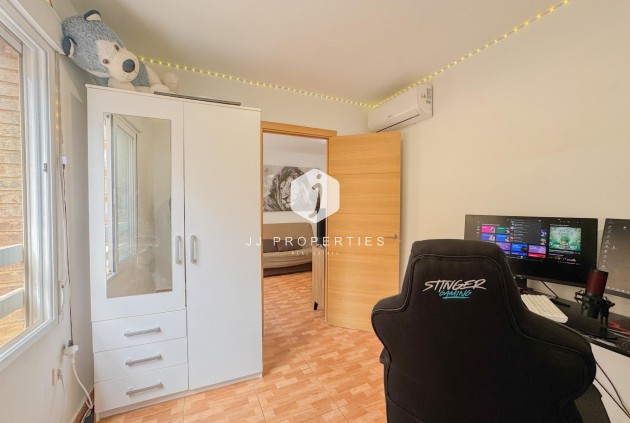 D'occasion - Appartement -
Torrevieja - La Mata Pueblo