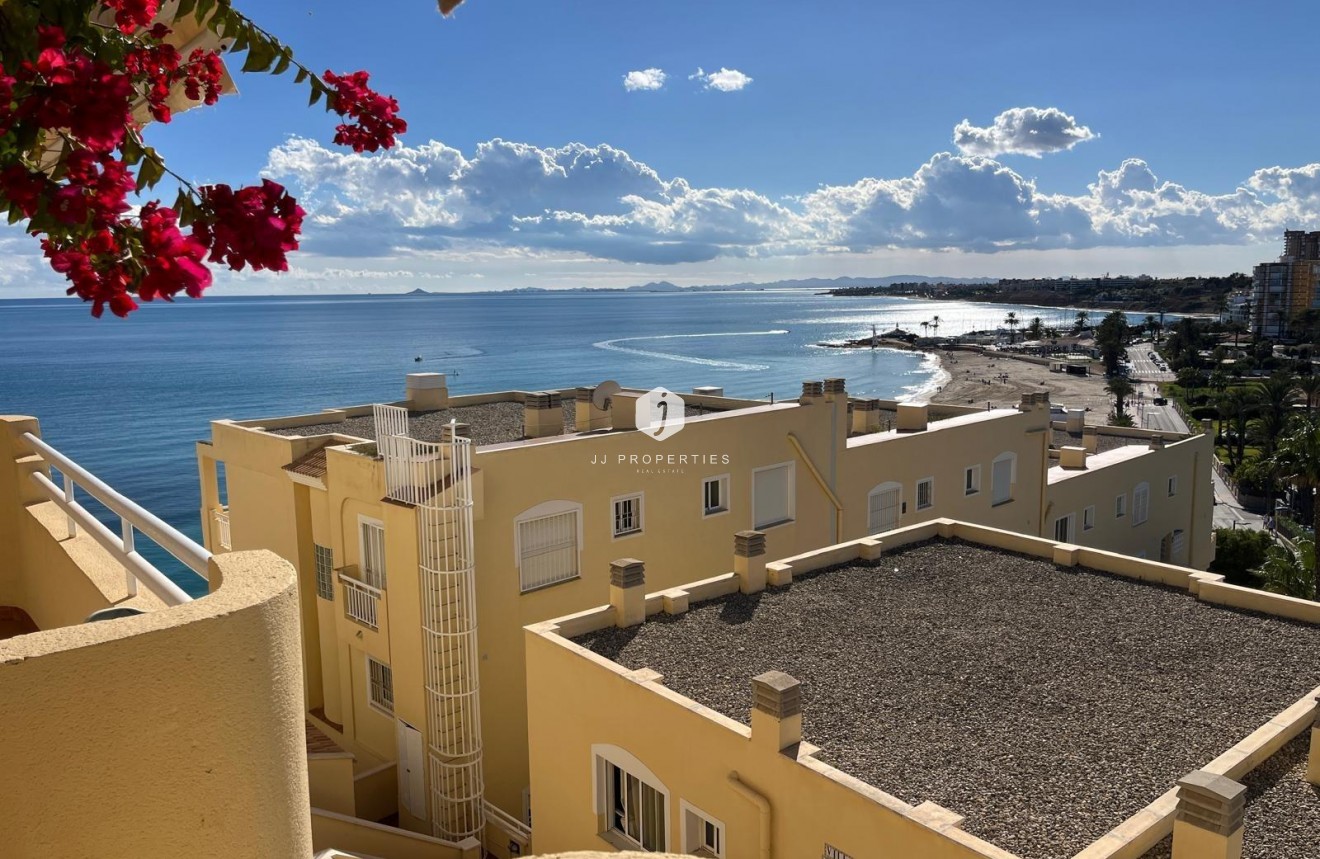 D'occasion - Appartement -
Orihuela Costa - Campoamor