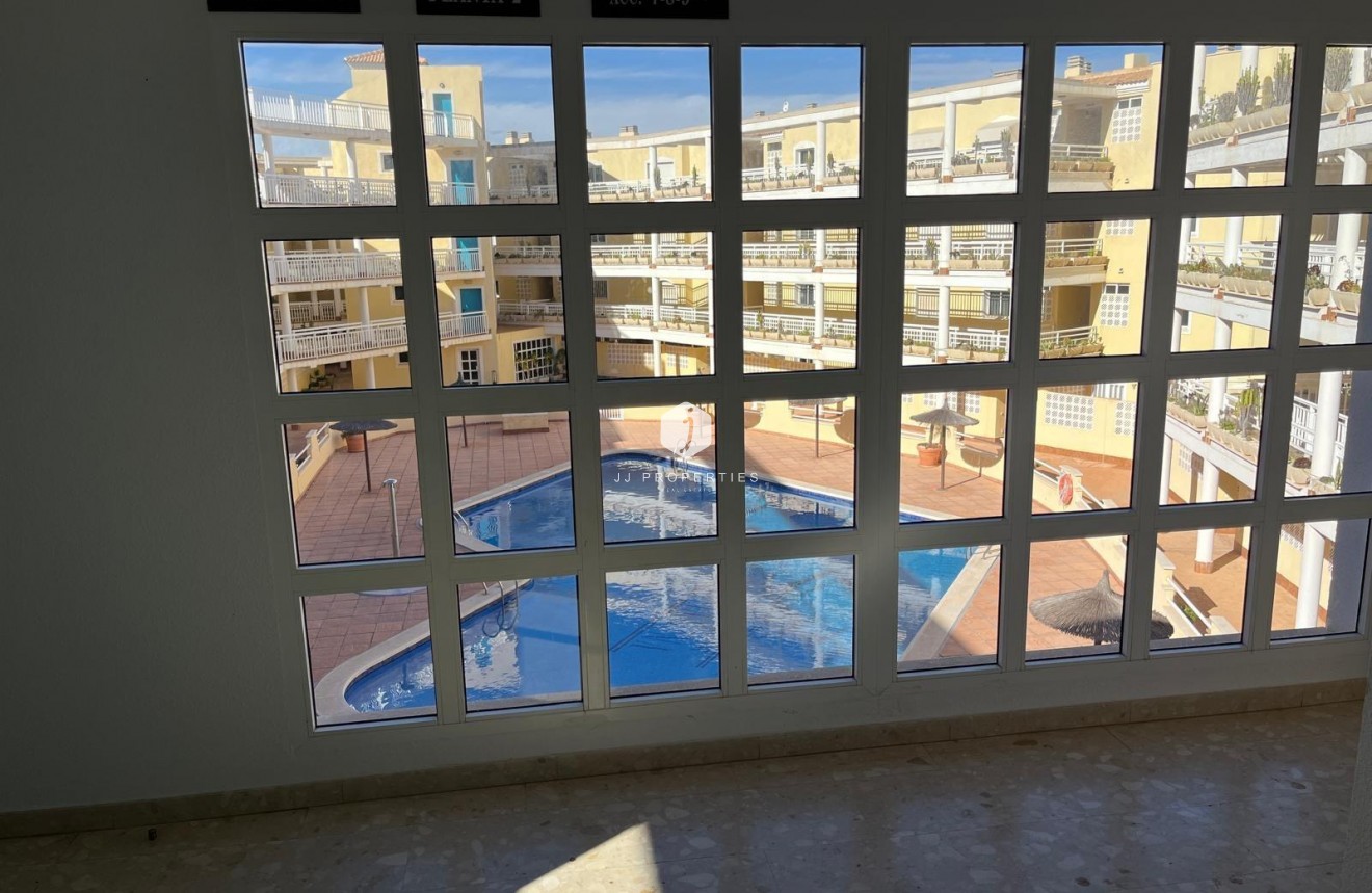 D'occasion - Appartement -
Orihuela Costa - Campoamor