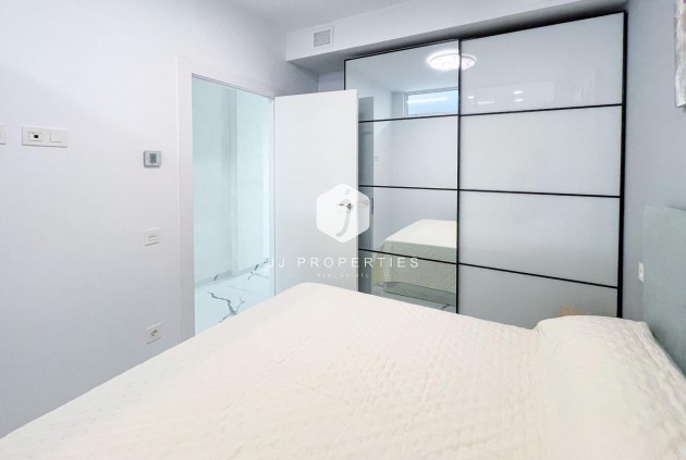 Resale - Apartment / flat -
Torrevieja - Playa del Cura