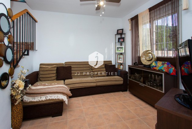Resale - Chalet -
Orihuela Costa - Las Filipinas
