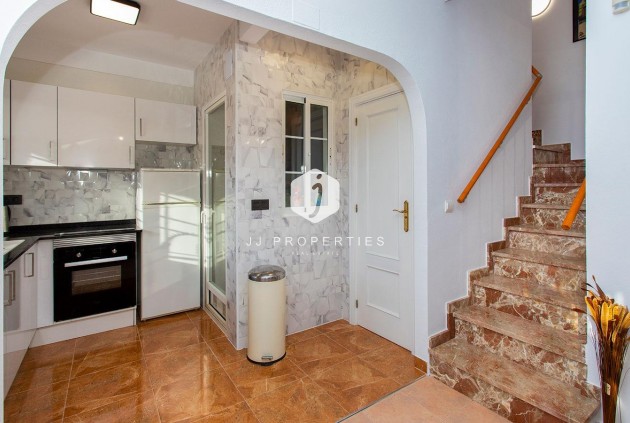 Resale - Chalet -
Orihuela Costa - Las Filipinas