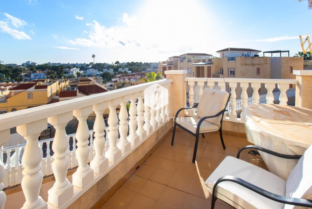 Resale - Chalet -
Orihuela Costa - Las Filipinas