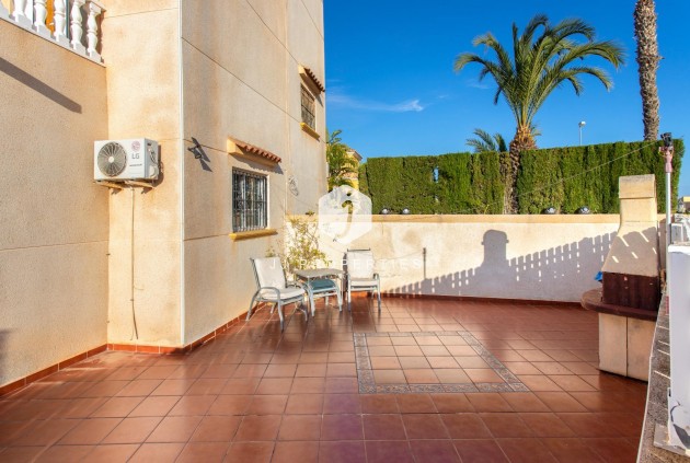 Resale - Chalet -
Orihuela Costa - Las Filipinas