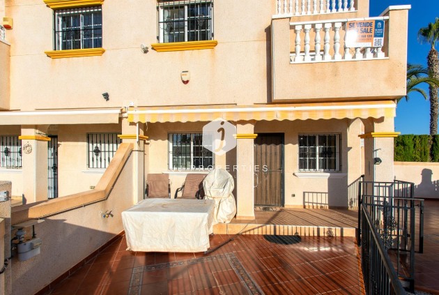 Resale - Chalet -
Orihuela Costa - Las Filipinas