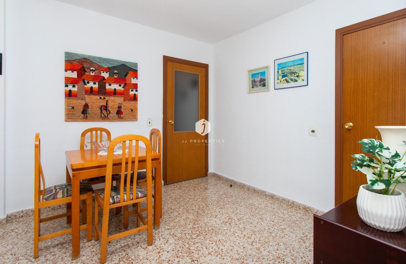 Resale - Penthouse -
Torrevieja - Playa del Cura
