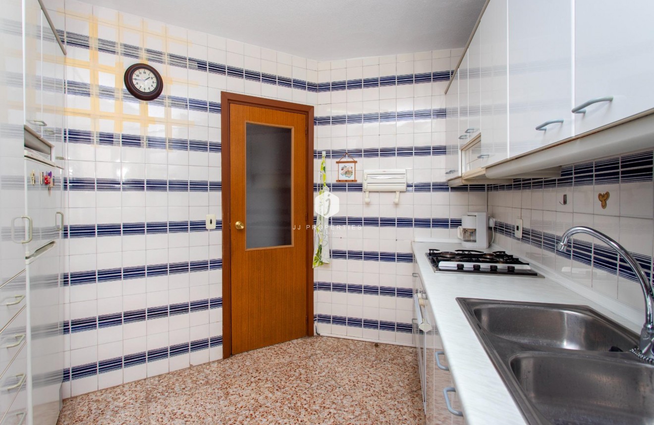 Resale - Penthouse -
Torrevieja - Playa del Cura
