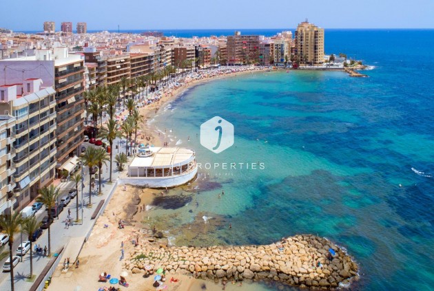 Resale - Penthouse -
Torrevieja - Playa del Cura