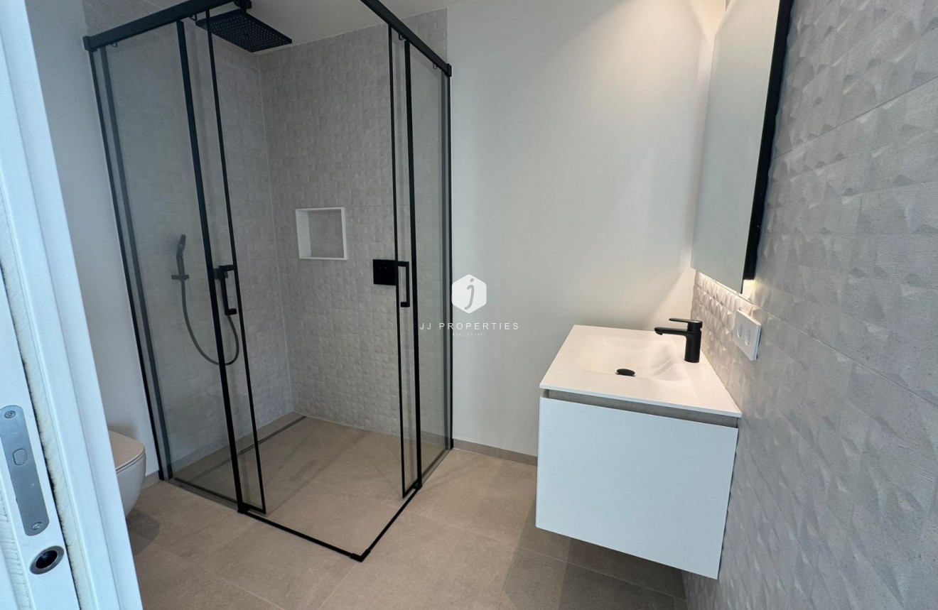 Resale - Apartment / flat -
Orihuela Costa - Costa Blanca