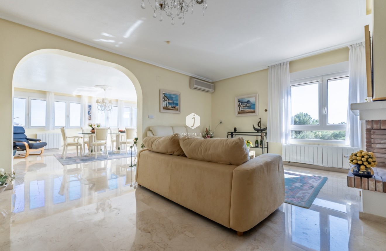 Resale - Apartment / flat -
Orihuela Costa - Costa Blanca