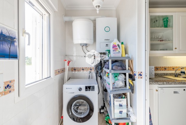 Resale - Apartment / flat -
Orihuela Costa - Costa Blanca