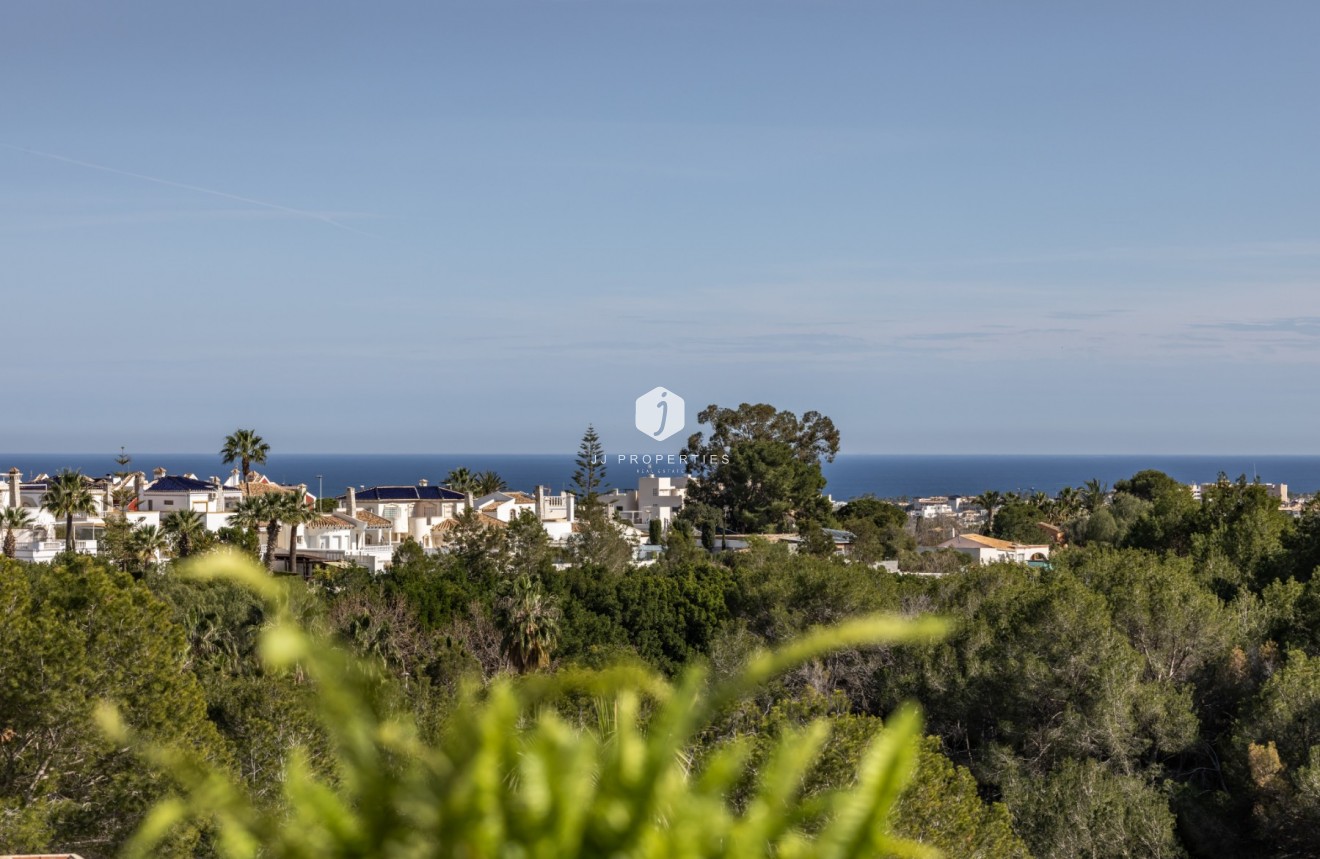 Resale - Apartment / flat -
Orihuela Costa - Costa Blanca