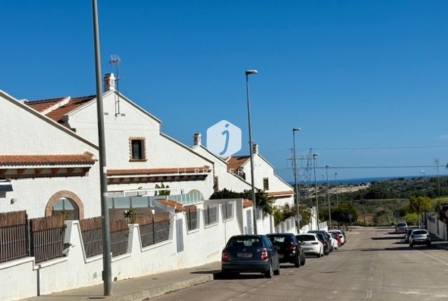 Resale - Chalet -
San Miguel de Salinas - Inland